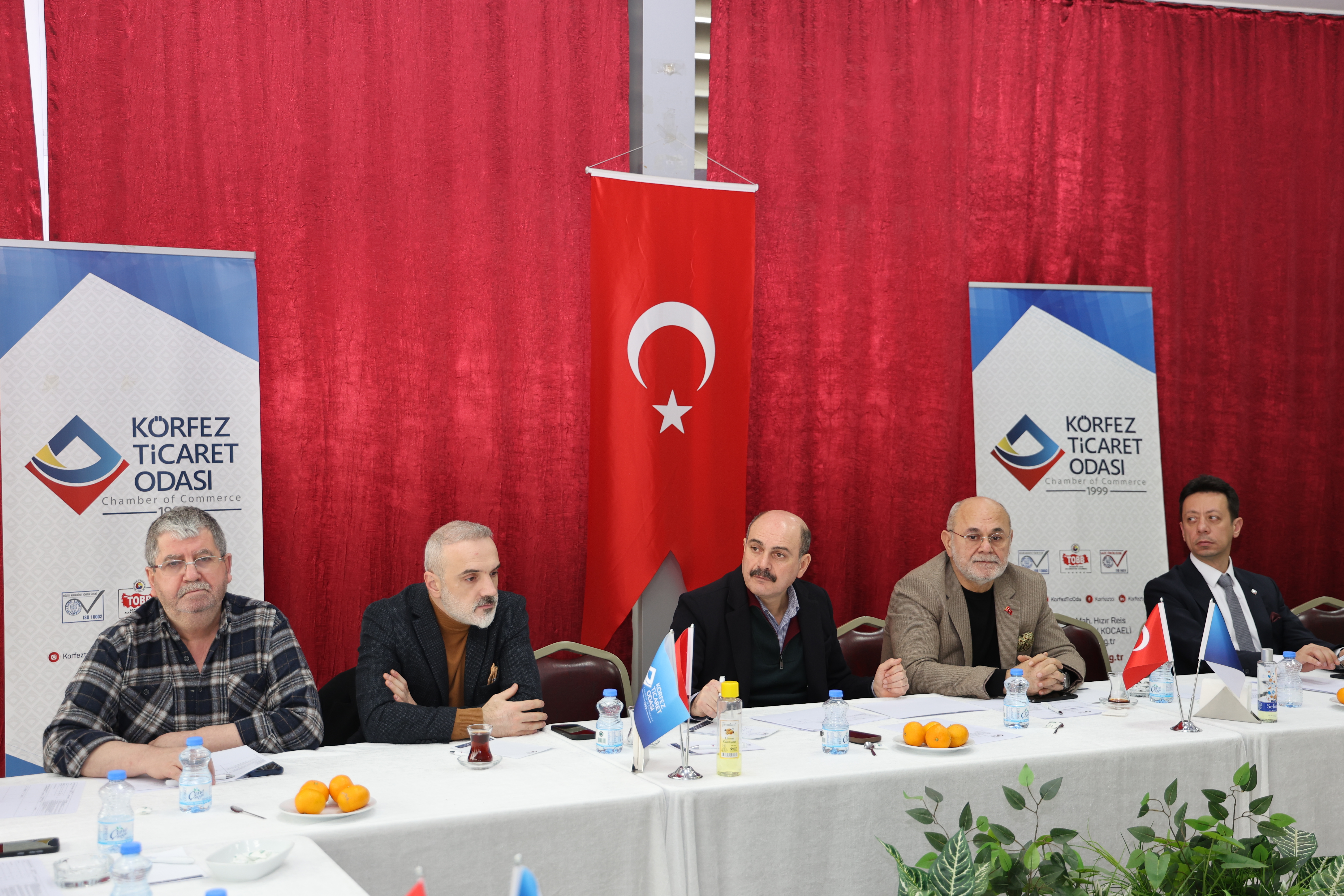 MESLEK KOMİTE BAŞKANLARI İLE DEĞERLENDİRME VE PLANLAMA TOPLANTISI GERÇEKLEŞTİRİLDİ