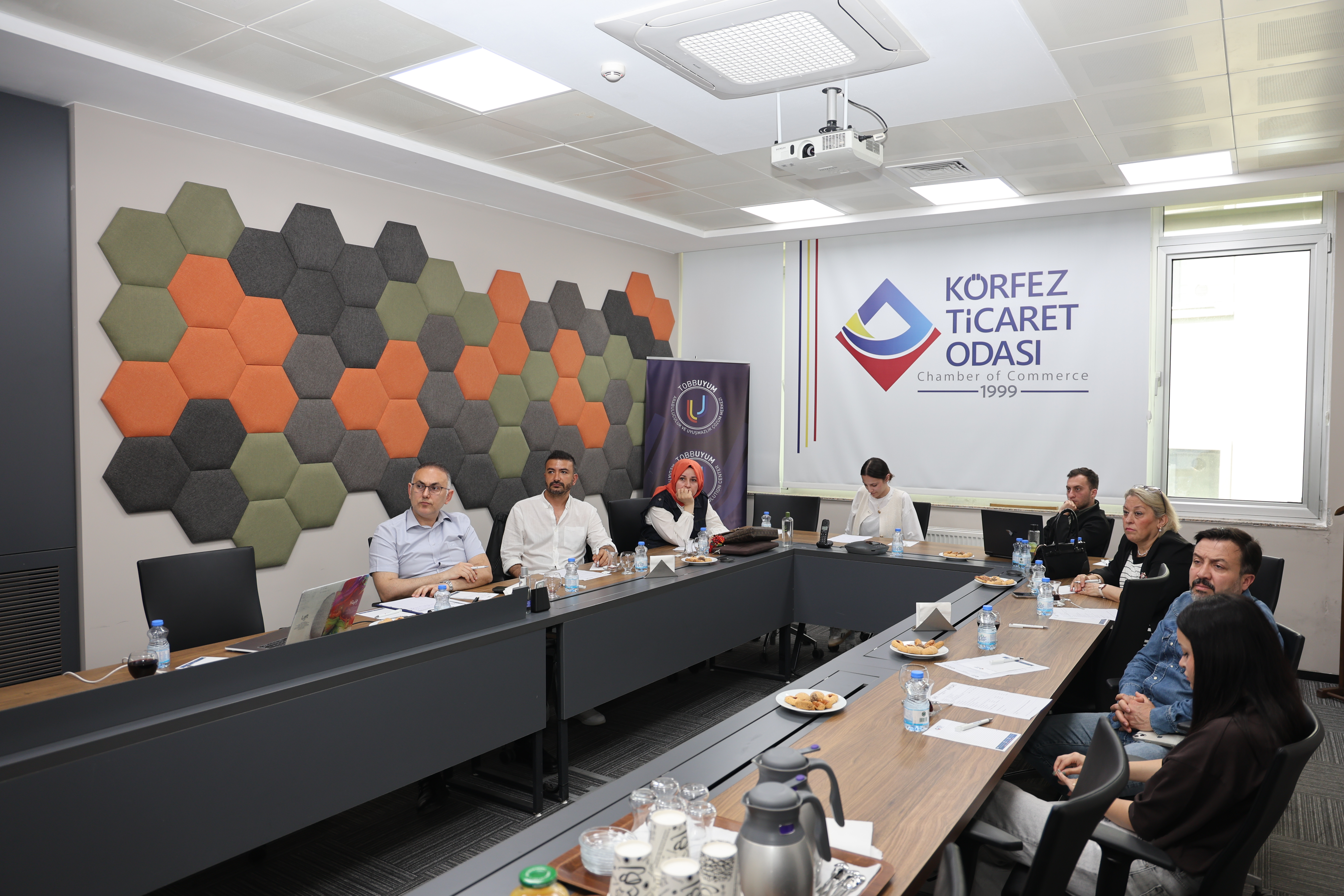 İK Süreçlerinde Yapay Zekâ Dönüşümü Körfez Ticaret Odası’nda Ele Alındı