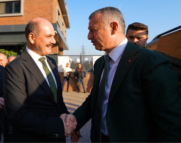 RECEP ÖZTÜRK’TEN TAHİR BÜYÜKAKIN’IN ADAYLIĞINA DESTEK: “KOCAELİ’NİN BİRİKİMİ TÜRKİYE’YE DEĞER KATACAK”
