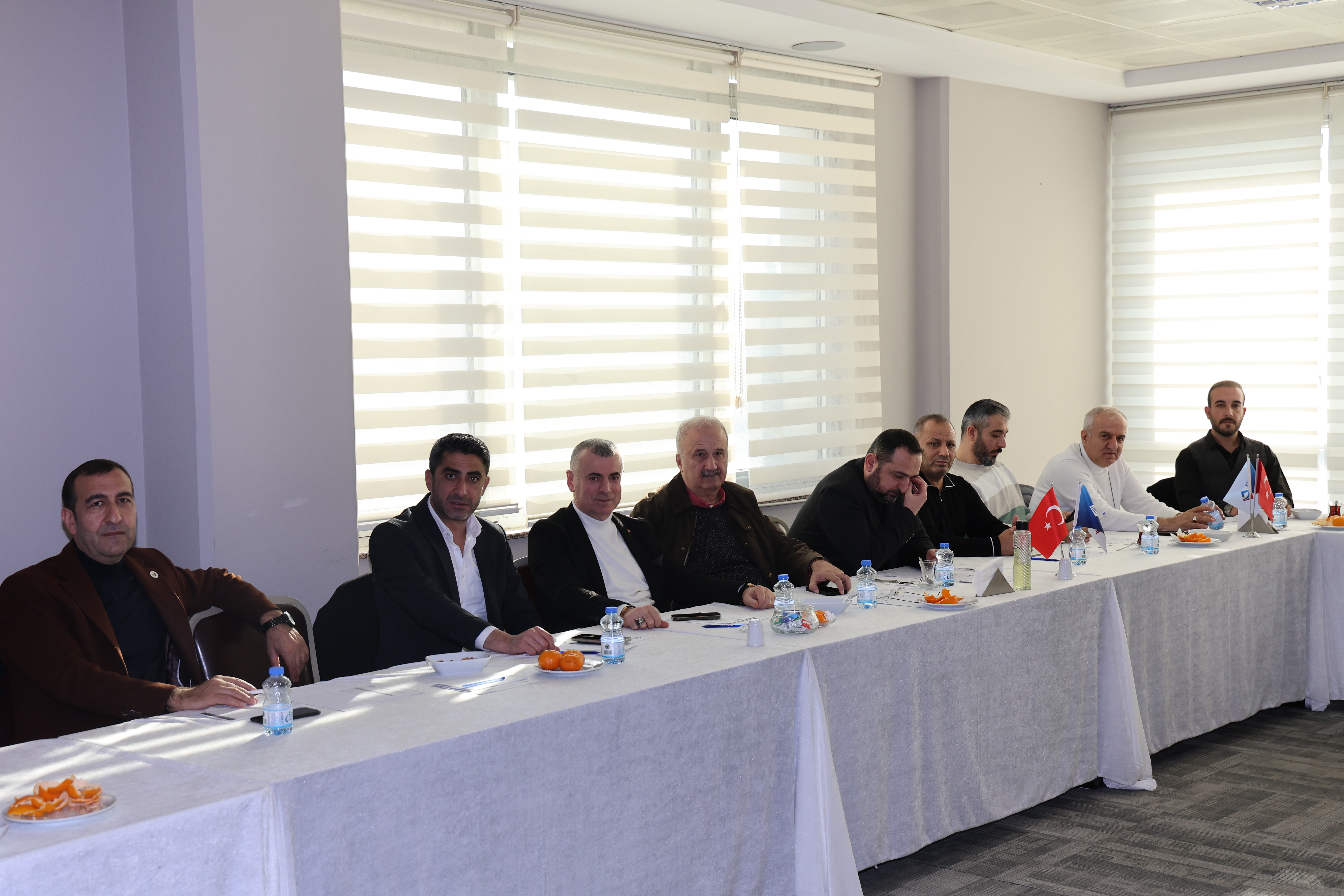 TEKSTİL, MOBİLYA VE BEYAZ EŞYA KOMİTELERİ KTO'DA BULUŞTU